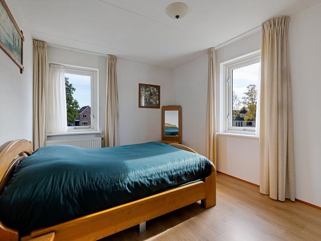 Braambos 10, Sleen