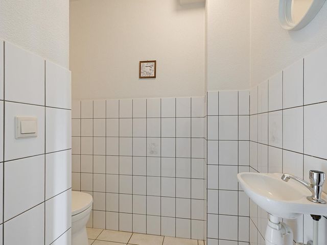 Braambos 10, Sleen