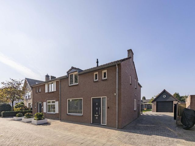 Kerkstraat 28, Berkel-Enschot