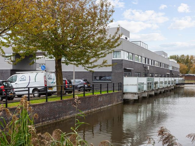 Van Pomerenvaart 2, Den Haag