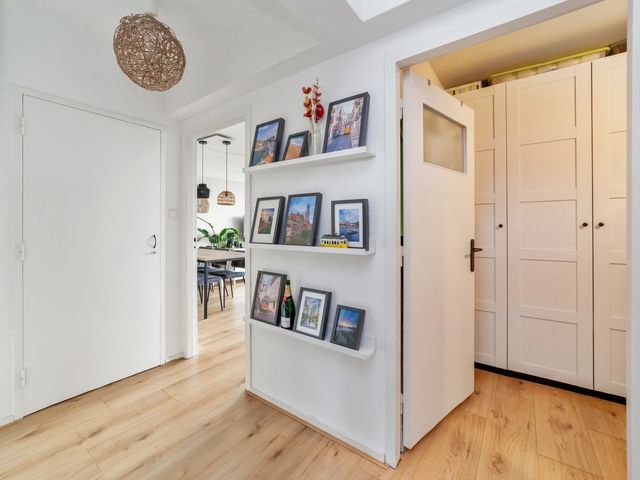 Isabellaland 1186, Den Haag