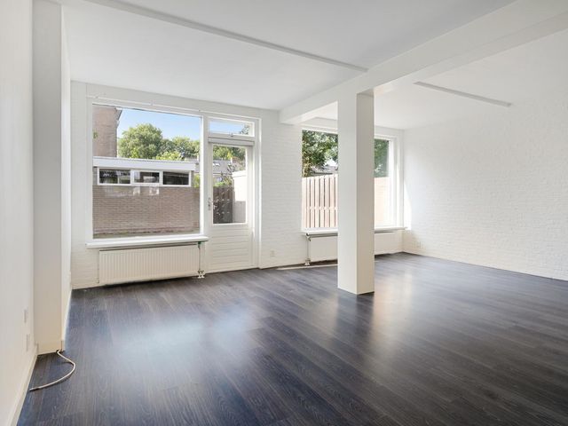 Memlinclaan 12, Heerhugowaard