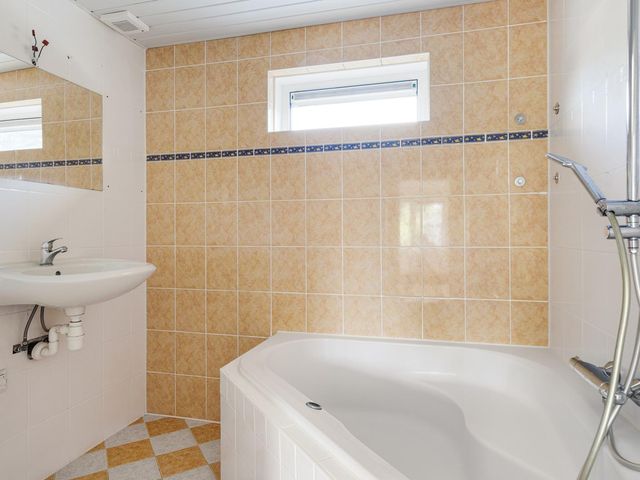 Memlinclaan 12, Heerhugowaard