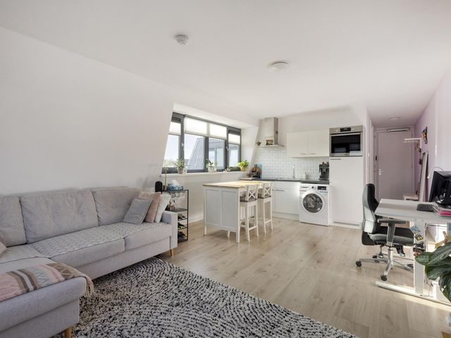 Kalsdonksestraat 174l, Roosendaal