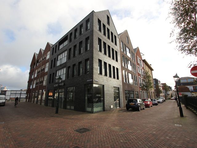Kanaalkade 77, Alkmaar