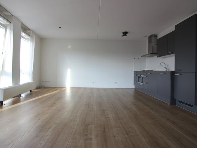 Kanaalkade 77, Alkmaar