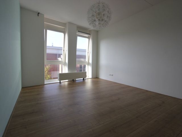 Kanaalkade 77, Alkmaar