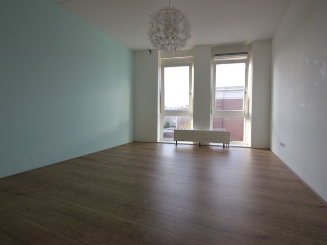 Kanaalkade 77, Alkmaar