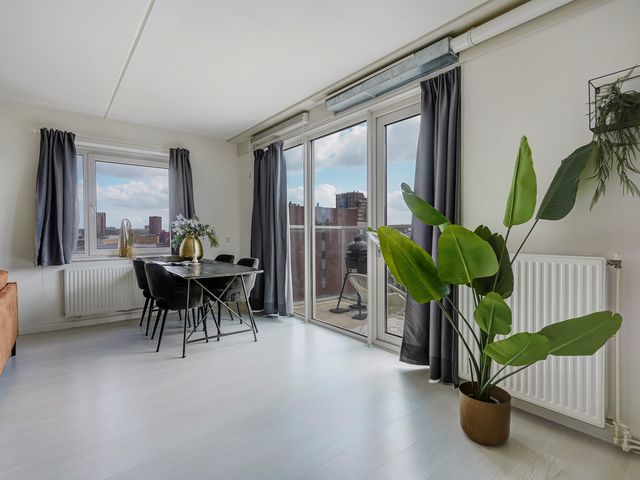 Waldorpstraat 492, Den Haag