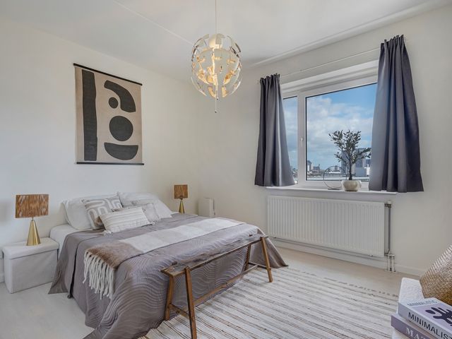 Waldorpstraat 492, Den Haag