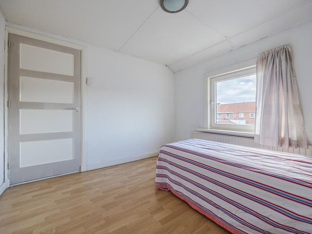 Beatrixstraat 37, Terneuzen