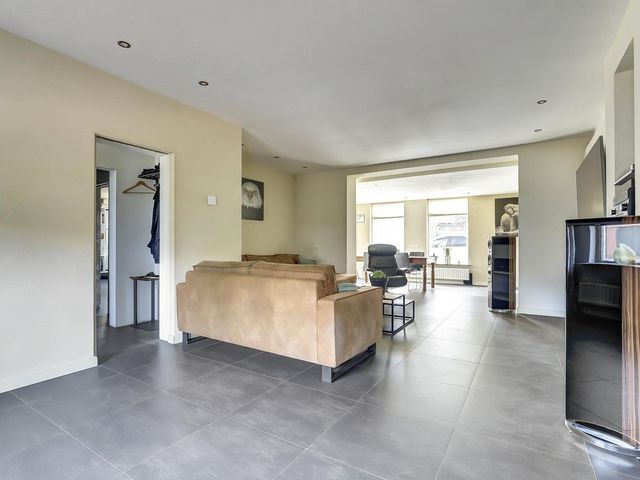 Bonifaciusstraat 1, Kwadendamme