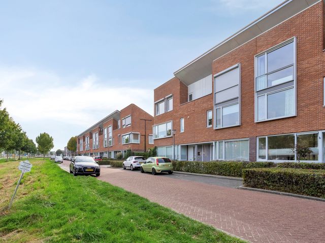 Twickel 25, Zeewolde