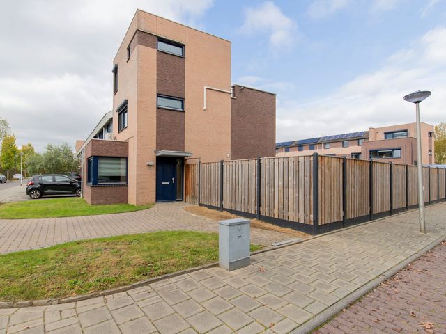 Tacitusstraat 14, Sittard