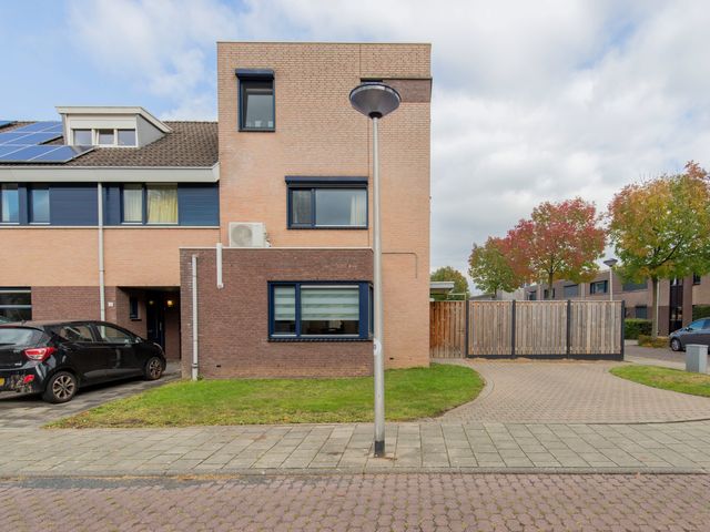 Tacitusstraat 14, Sittard