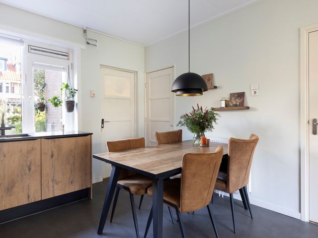 Van Baerlestraat 9, Haarlem