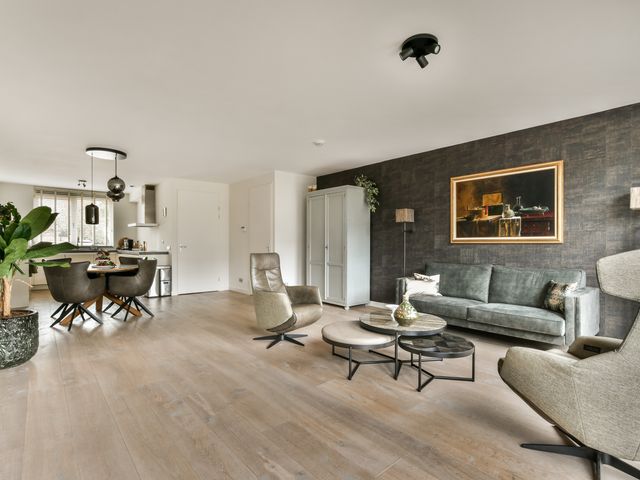 Zuidveldt 18, Zoeterwoude