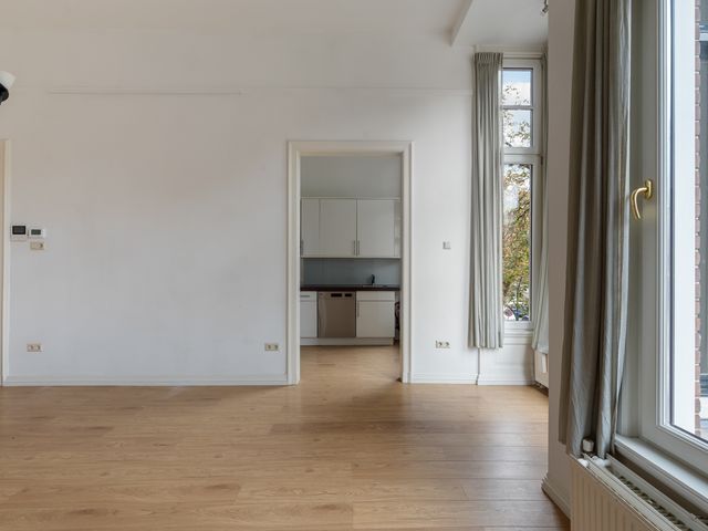 Hogewal 2, Den Haag