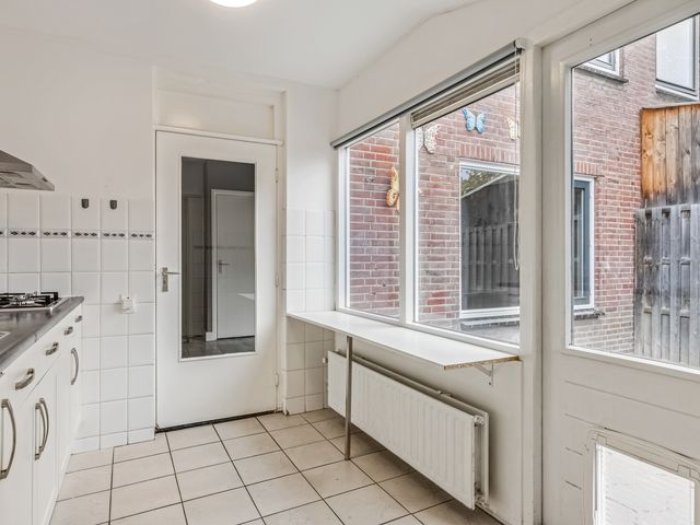 Weefmeesterstraat 32, Tilburg