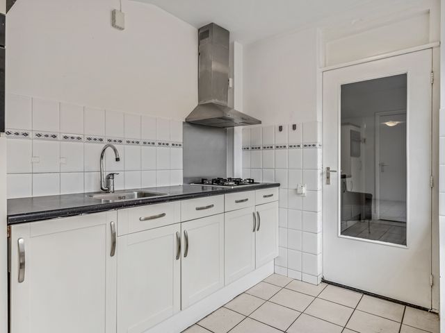 Weefmeesterstraat 32, Tilburg