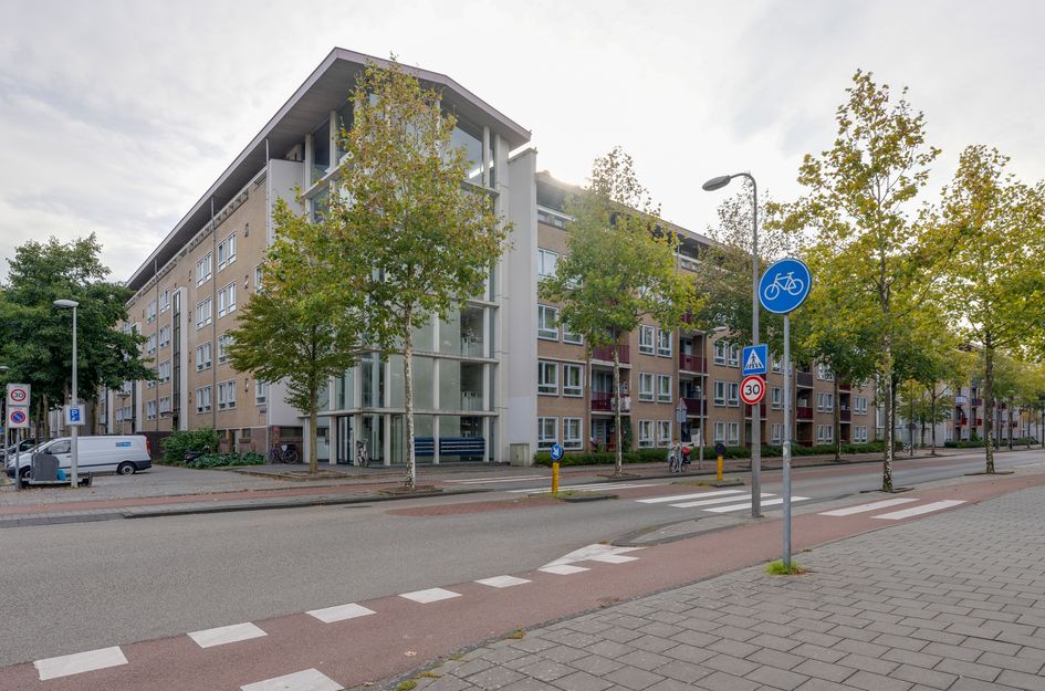 Aalbersestraat 242A