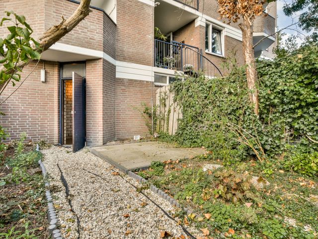 Tarwekamp 78, Diemen