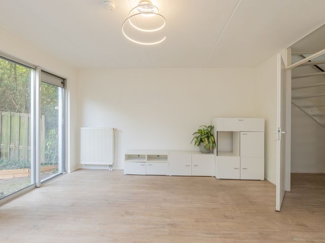 Stiemensvaart 1, Den Haag