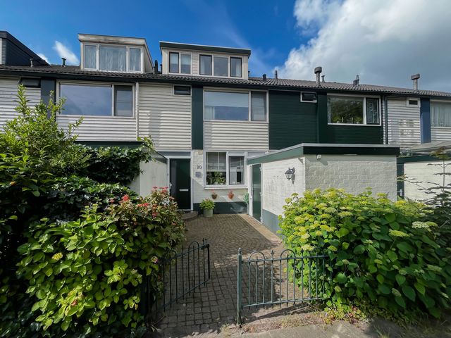 Oostmoor 20, Nieuw-Vennep