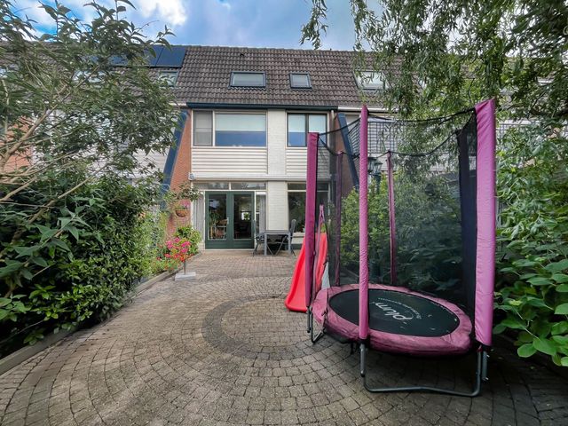 Oostmoor 20, Nieuw-Vennep