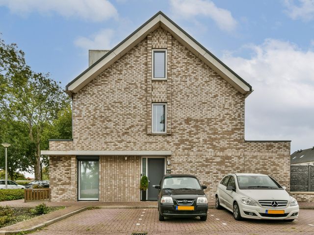 Europarei 52, Uithoorn