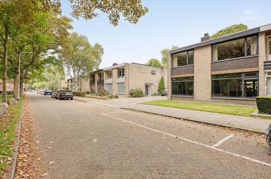 Schout Crillaertstraat 15