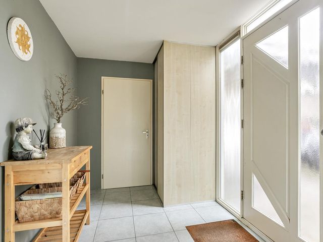 Dullert 69, Huissen