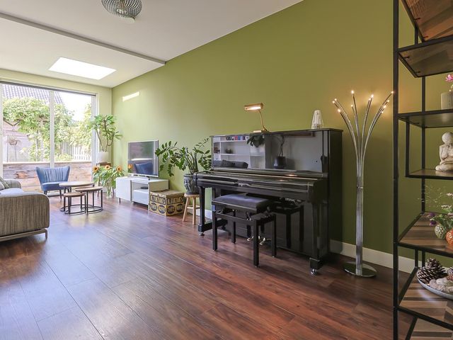Wederik 5, Zevenhoven
