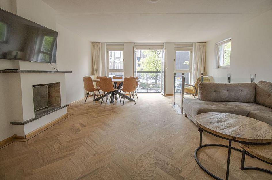Bloemgracht 10