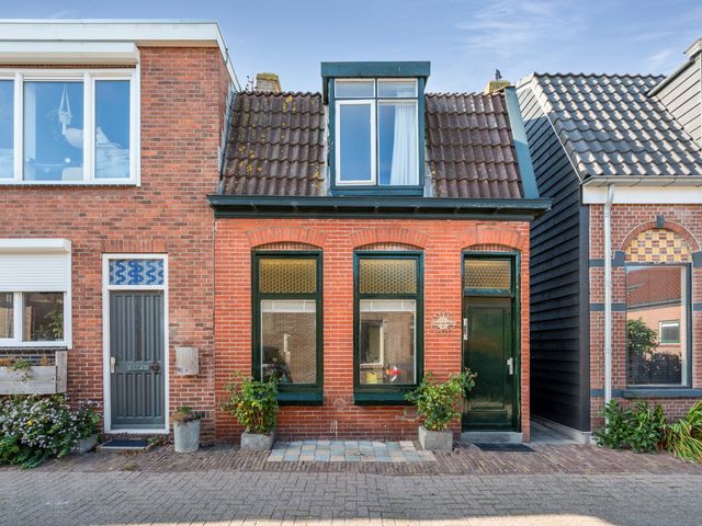 1e Vroonstraat 6, Den Helder