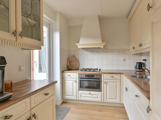 Hendrik Radijsstraat 14, Hoogeveen