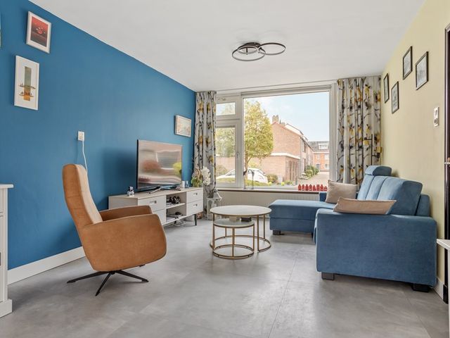 Henriette Roland Holststraat 7, Maassluis