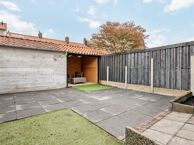 Henriette Roland Holststraat 7, Maassluis