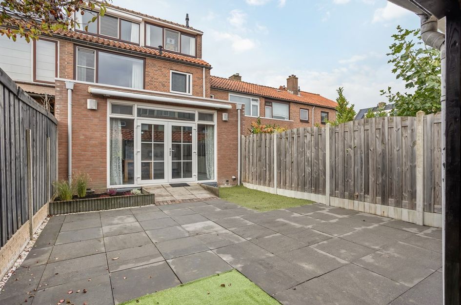 Henriette Roland Holststraat 7