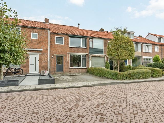 Henriette Roland Holststraat 7, Maassluis