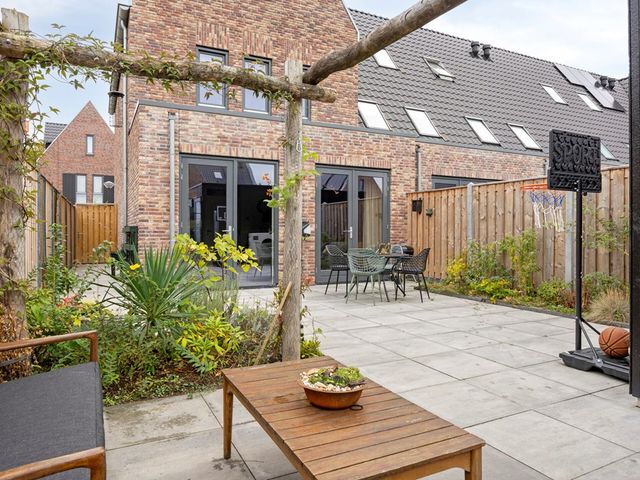 Burgemeester Lemmensstraat 14, Blokker