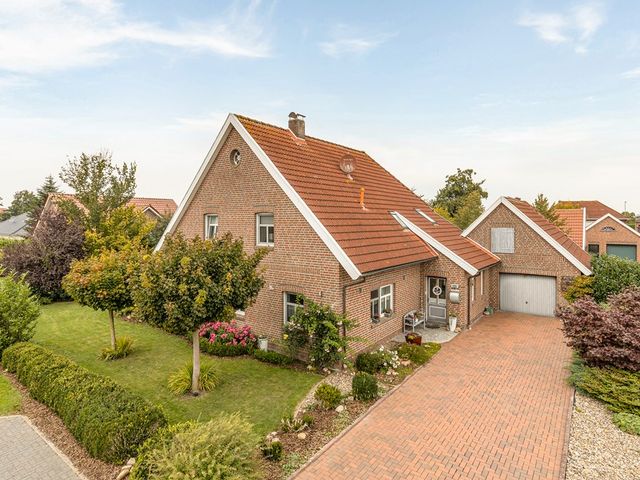 Achter't Verlaat 6, Bunde