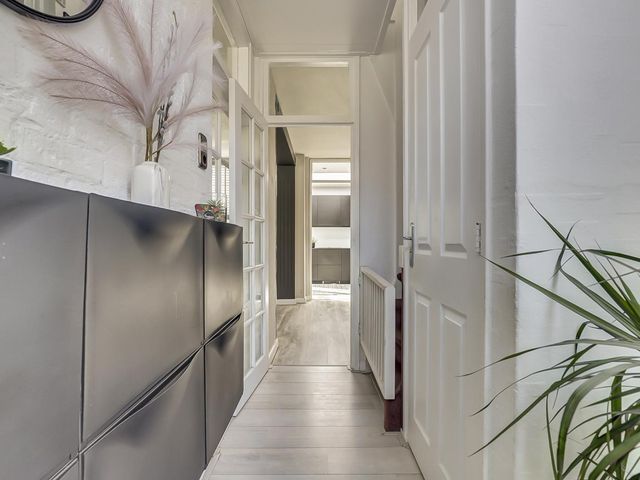Witte de Withstraat 12, De Lier