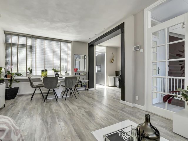 Witte de Withstraat 12, De Lier