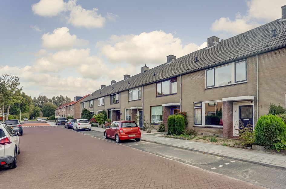 Troelstrastraat 16