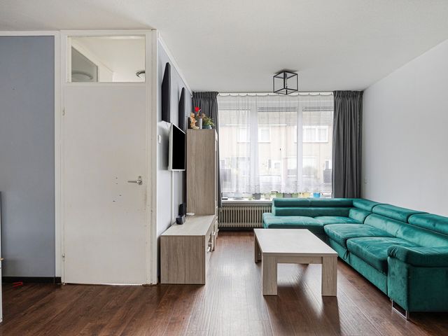 Burgemeester Kuiperslaan 64, Oldemarkt