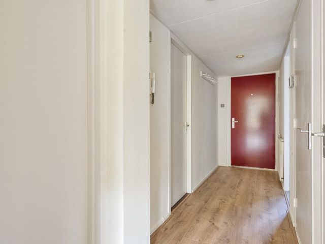 Meyenhage 372, Rotterdam