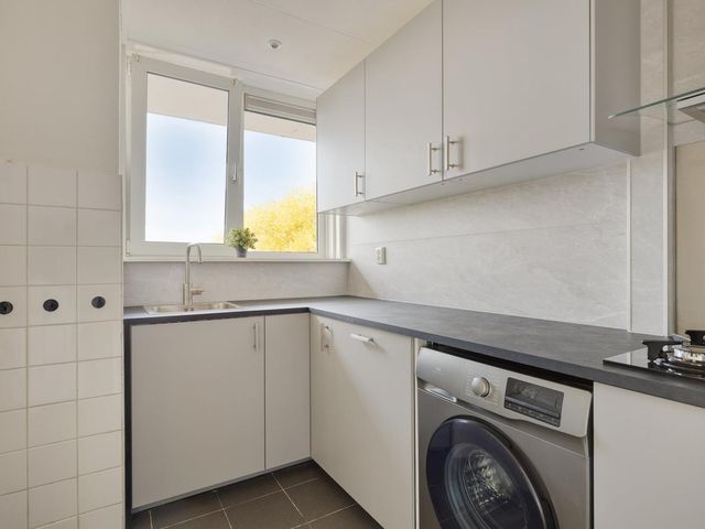 Meyenhage 372, Rotterdam