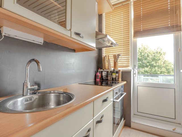 Jhr. De Savornin Lohmanstraat 251, Ridderkerk