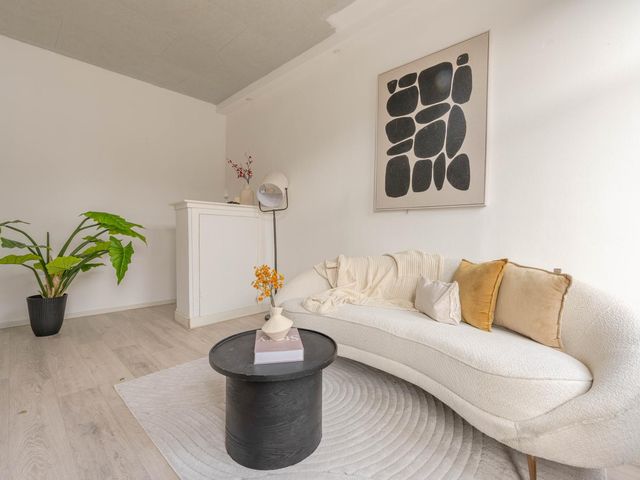 Zwijndrechtsestraat 25, Rotterdam